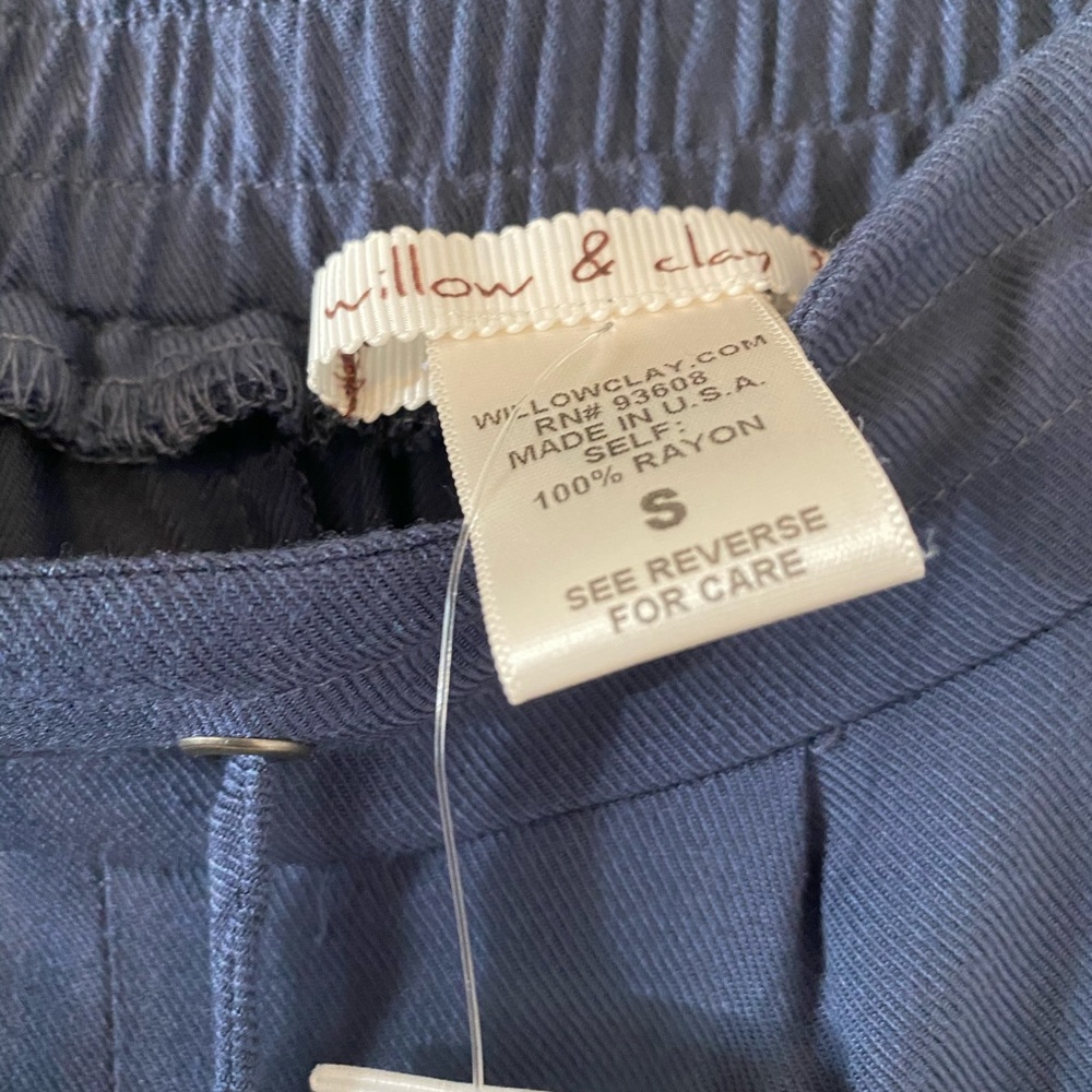 Drawstring pants - Picture 7 of 8